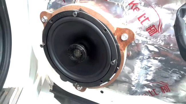 简改获良方 新疆车佳坊尼桑逍客改装ETON和霸克汽