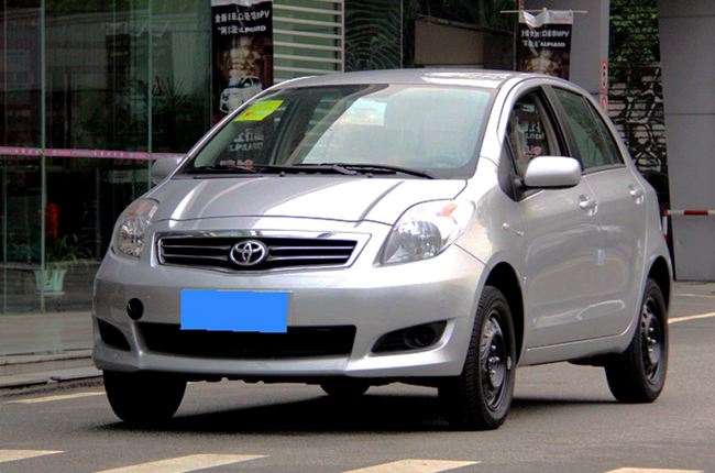 坠入凡间的精灵 阿克苏新美鹰丰田雅力士改装