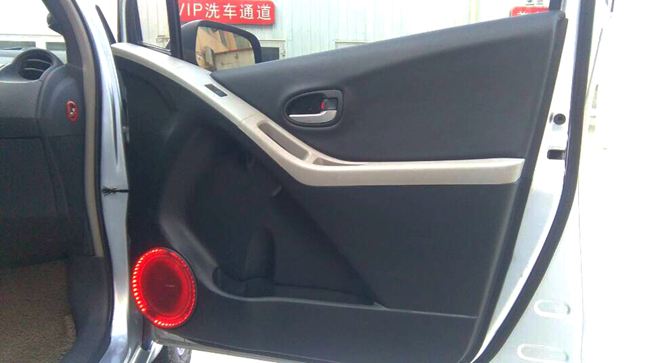 坠入凡间的精灵 阿克苏新美鹰丰田雅力士改装