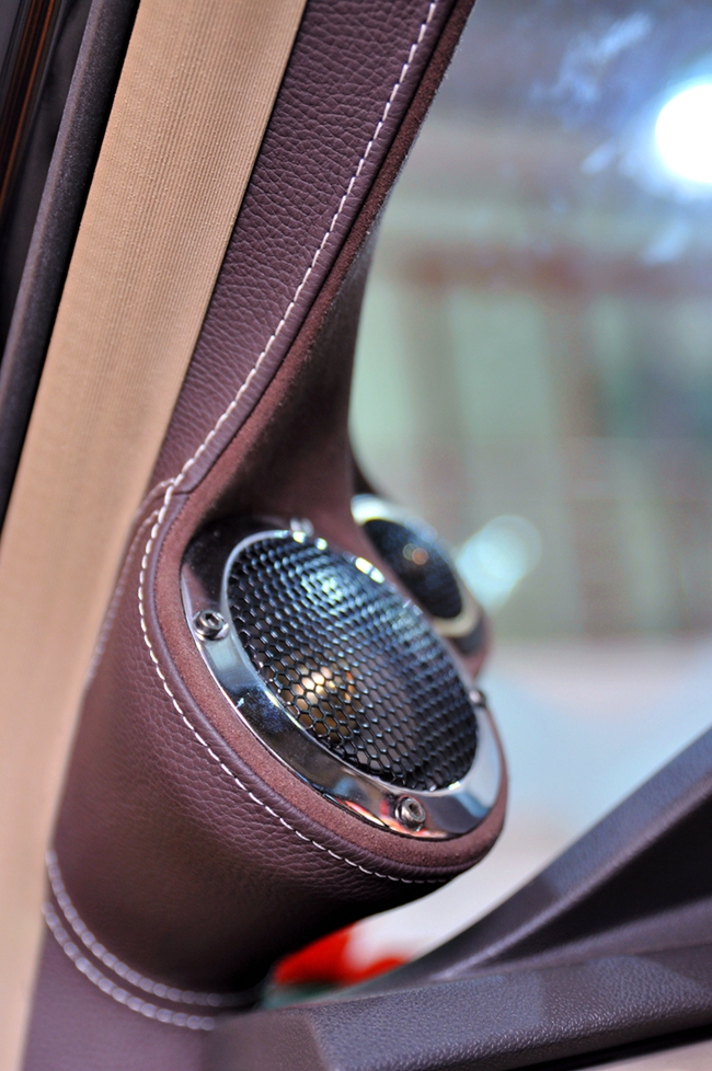 王者气度 车改坊（番禺店）奔驰R300改装Hybrid A