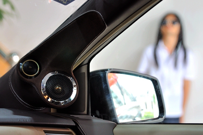 王者气度 车改坊（番禺店）奔驰R300改装Hybrid A