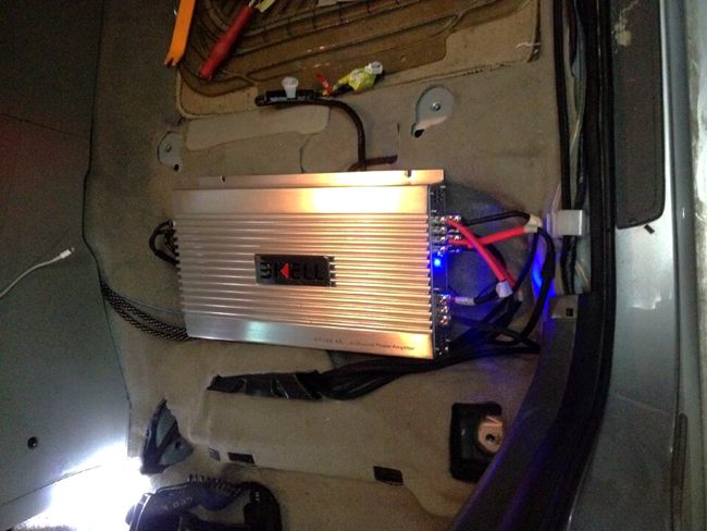 简改换出新花样 车改坊汕头店丰田RAV4改装美国霸