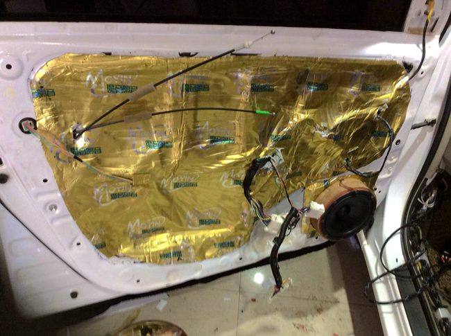 音乐成就梦想 景洪俊昌荣丰田卡罗拉改装美国霸