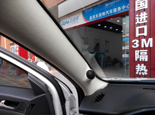 驾享音乐更精彩 普洱车美饰东风风神改装ETON和霸