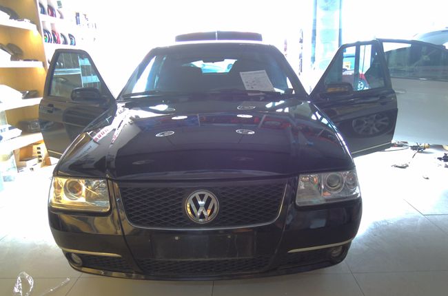 音乐独具品味 太原美声大众桑塔纳改装美国霸克