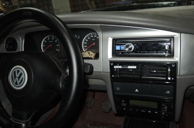 音乐独具品味 太原美声大众桑塔纳改装美国霸克