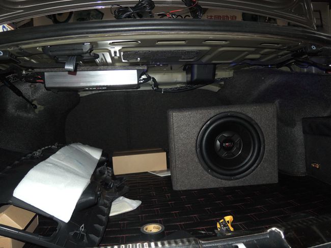 化腐朽为神奇 太原美声大众帕萨特改装美国霸克