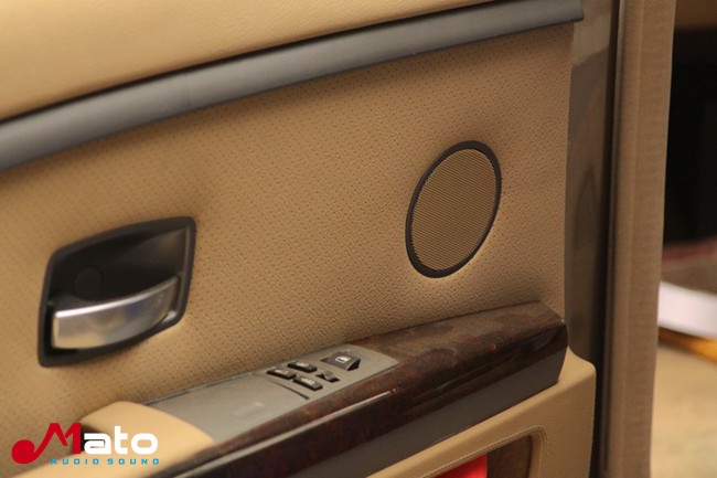 柳州丽声音乐宝马760改装德国ETON汽车音响