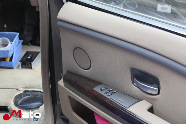 柳州丽声音乐宝马760改装德国ETON汽车音响