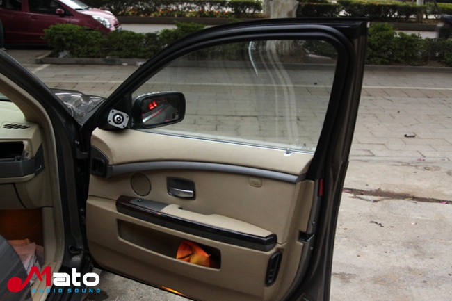 柳州丽声音乐宝马760改装德国ETON汽车音响