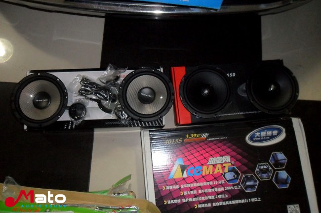 简单实惠动听 新疆车佳坊标致3008改装TEC和霸克汽