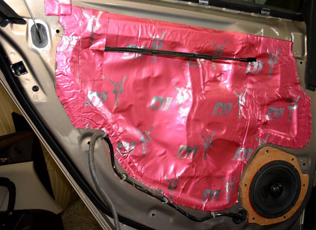 欢乐音乐颂 沈阳易阳别克君威改装ETON和霸克音响