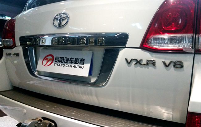 畅享音乐非凡 沈阳易阳兰德酷路泽改装ETON和AR