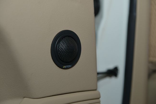 无与伦比的美丽 广州帝锐兰德酷路泽改装德国