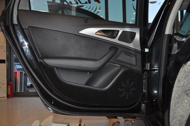 非凡英姿激情绽放 集结车尚奥迪A6改装德国ETON音