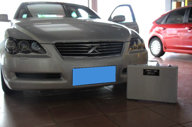 岁月流金 虎门道声丰田锐志改装意大利TEC音响