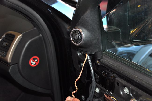 品质声大反转 集结车尚吉普大切诺基改装意大利