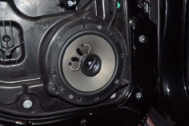 品质声大反转 集结车尚吉普大切诺基改装意大利