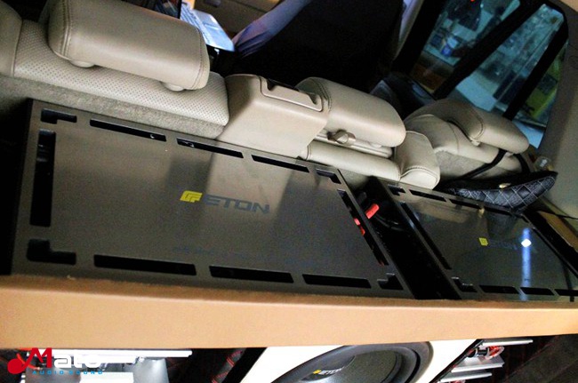 音乐的守望者 上海音豪路虎揽胜改装德国ETON汽车