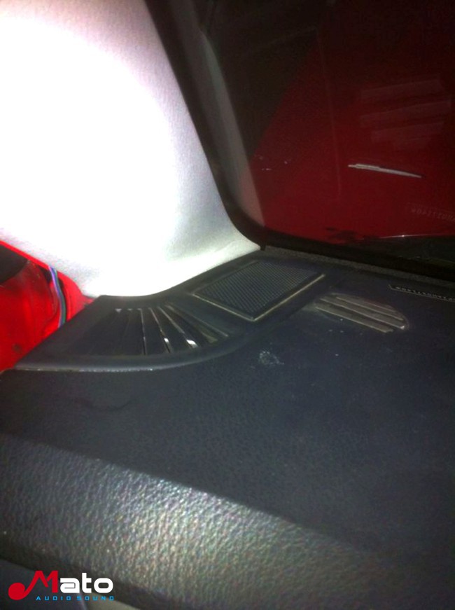 轻装享受大动态音乐 玉林铭盛海马3改装美国霸克