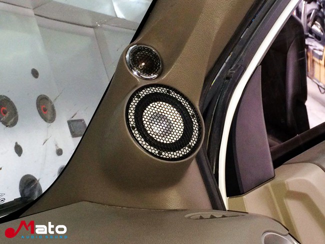 潇洒活于当下 南昌先驱雷诺科雷傲改装TEC和ARC音