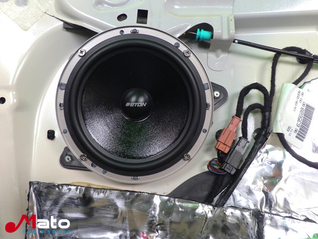 音乐无国界 台山车龙标致207CC改装德国ETON汽车音