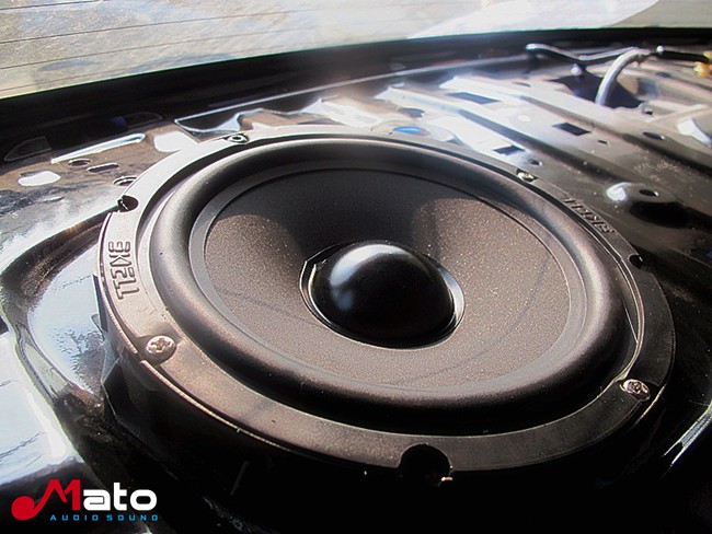 改装细节之处取胜 广州极速音响本田思域改装霸