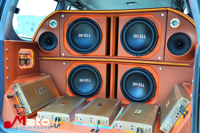 音乐的战争之王 深圳琪星隆丰田霸道改装霸克音