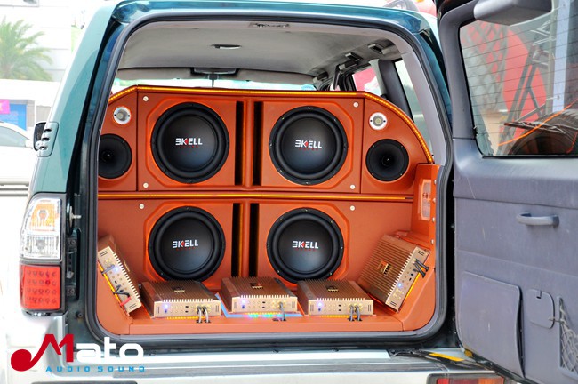 音乐的战争之王 深圳琪星隆丰田霸道改装霸克音