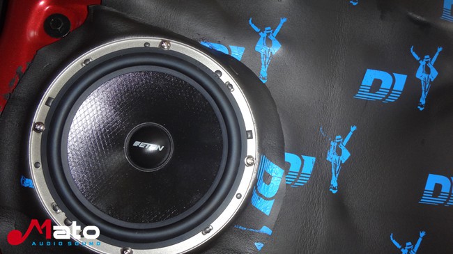  海口小朱影音启辰R50改装德国ETON音响