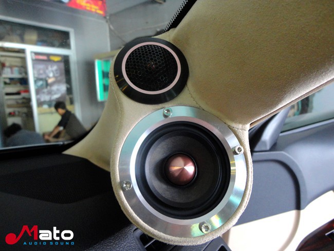 实至名归的同级车之王 厦门音乐车坊丰田锐志改