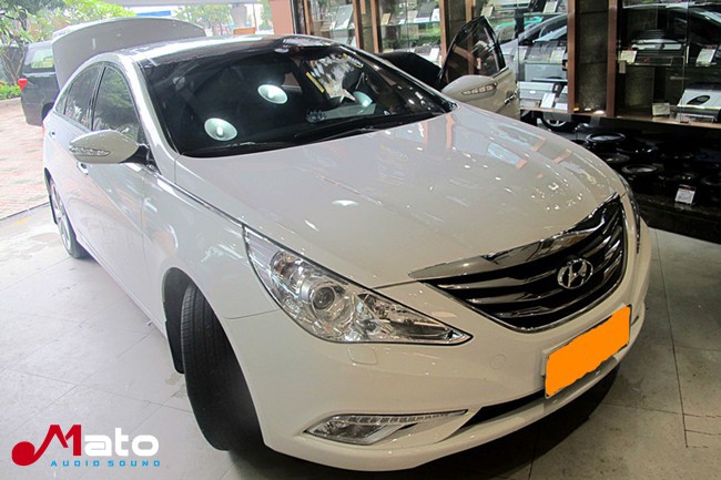 广州极速现代索纳塔改装美国霸克音响