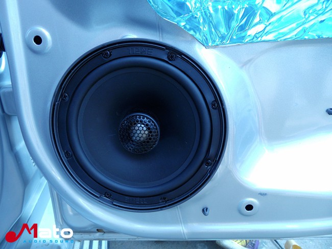 娄底车声缘哈弗H6改装ETON和霸克音响