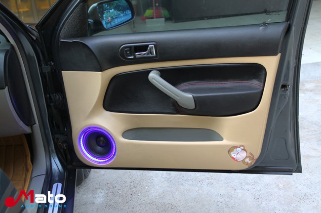 音乐小钢炮 丽声音乐大众宝来改装美国霸克音响