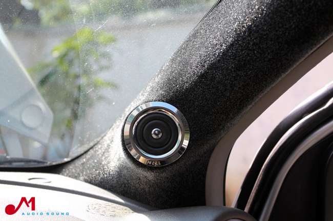 音乐的精神需求 日产阳光改装全套美国霸克音响