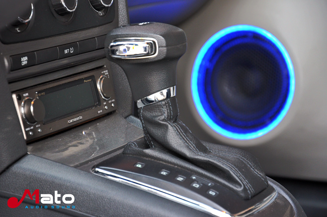 佛山百佳斯柯达明锐改装意大利TEC和美国ARC音响 