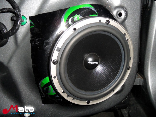 娄底车声缘大众速腾改装ETON和霸克音响