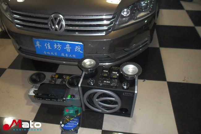 新疆车佳坊大众迈腾改装霸克和ETON音响