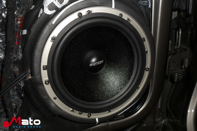 新疆车佳坊大众迈腾改装霸克和ETON音响