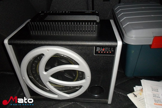 新疆车佳坊大众迈腾改装霸克和ETON音响