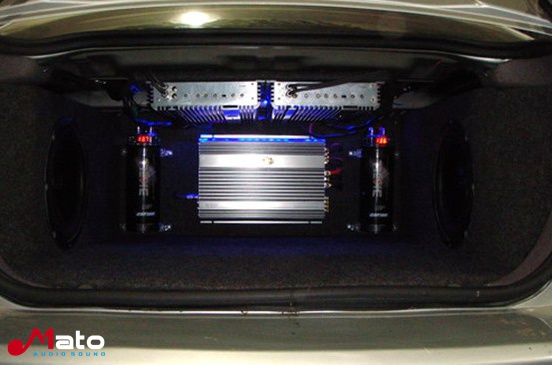 音乐改装野兽 汕头飞龙富豪改装美国霸克音响