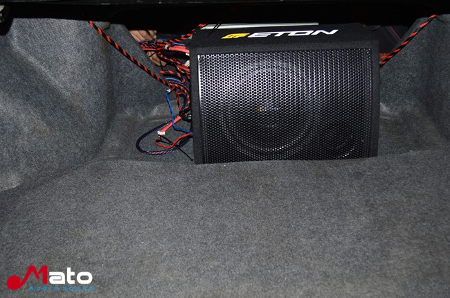 听得见改变 汕头飞龙本田雅阁改装霸克和ETON音响