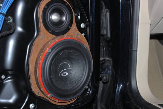 音乐在从容中疾驰 成都根据地大众迈腾改装TEC和