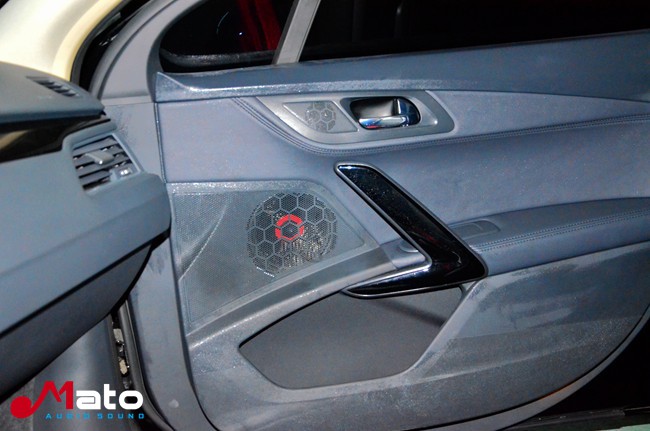 海口龙发标致505改装TEC和ARC音响