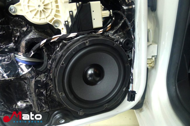 千度影音大众高尔夫6改装美国霸克音响