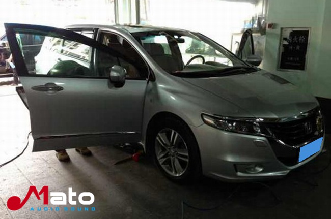 河源城市快车 本田奥德赛改装德国ETON伊顿汽车音