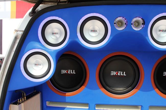 音响大爆炸! 美托声频竞技联盟冠军车——广州