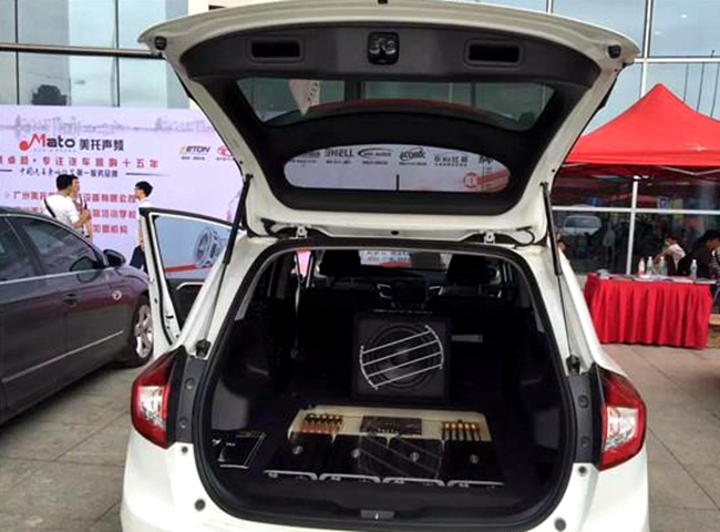 美托声频竞技联盟(武汉歌德战队)横扫MECA武汉