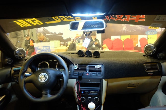 奖杯不断！车改坊汽车影音连锁IASCA王中王总决赛