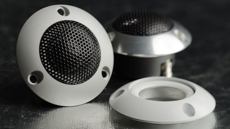 高分之作，细腻传神—美国Hybrid Audio Legatia（莱格蒂雅）系列三分频套装喇叭测评